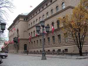 Saeima pirmajā lasījumā apstiprināja budžetu.