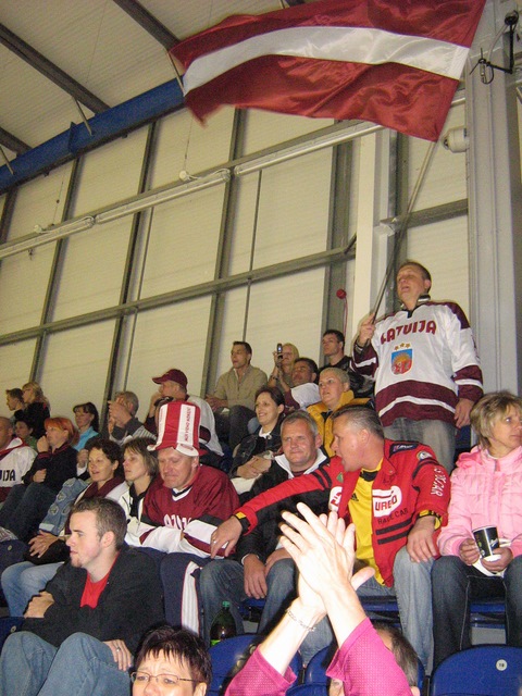 Brīvbiļetes uz “Latvian Hawks” vs “Belfast Bruins” saņem…
