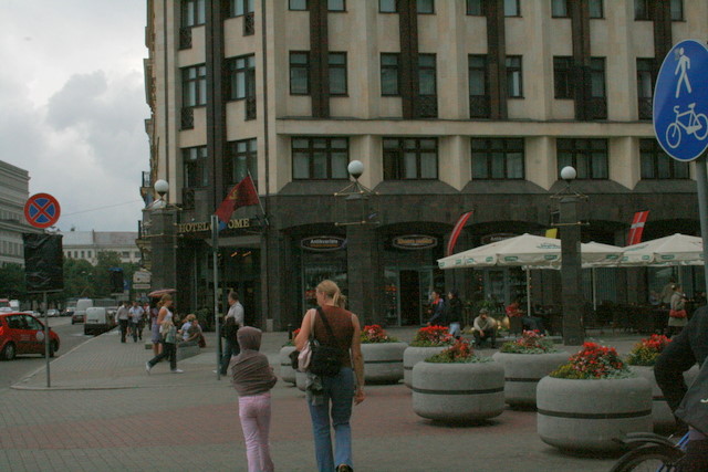 Latvijā protestēs pret necienīgi zemu atalgojumu