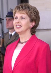 Īrijas prezidente Mērija Makalīze (Mary McAleese)
