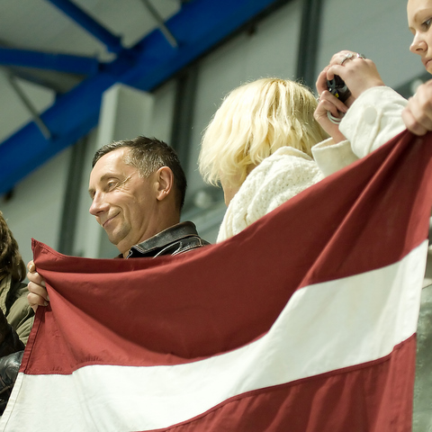 Brīvbiļetes uz 22. novembra spēli saņem