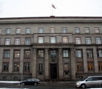 V. Dombrovskis aicina īrus apsvērt investīciju iespējas Latvijā
