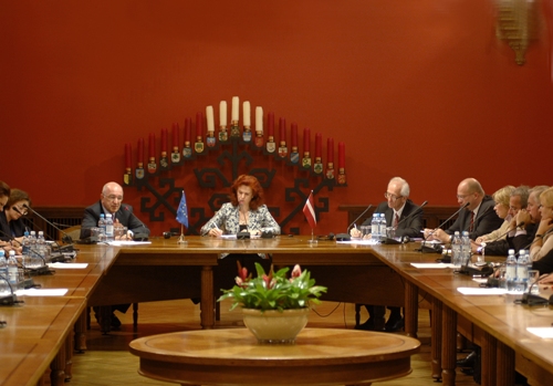 Latvijai nav citas alternatīvas kā vien pildīt vienošanos