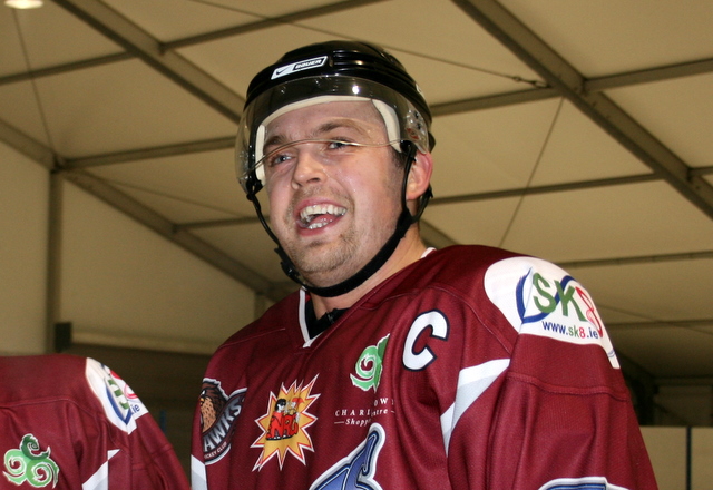 “Charlestown Chiefs” turpina zaudējumu sēriju