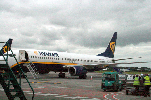 Ryanair lidojumos ieviesīs maksas tualetes