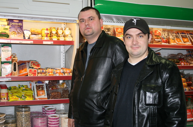 Latvijas produktu veikals “Millenium” gaida pircējus