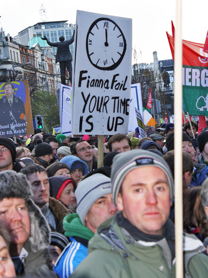 50 000 protesta mītiņš Dublinā – foto