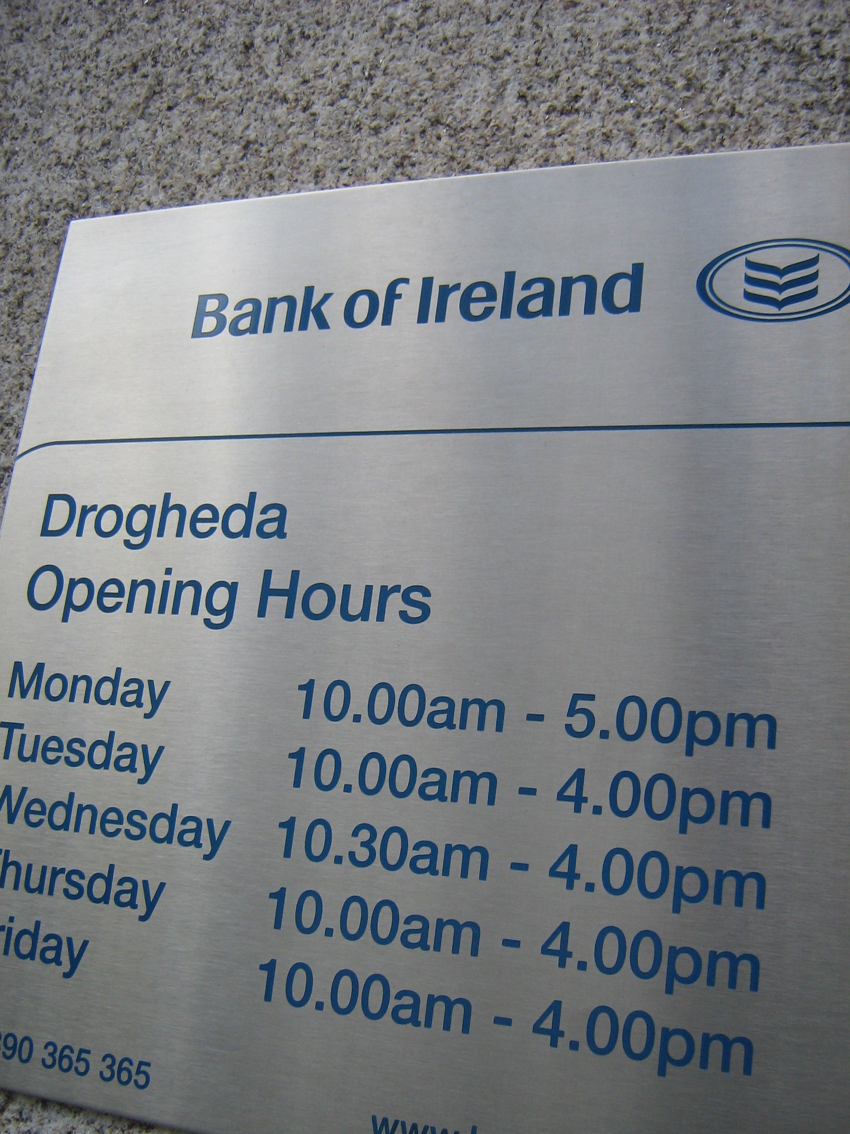 Bank of Ireland ievieš maksu par darījumiem