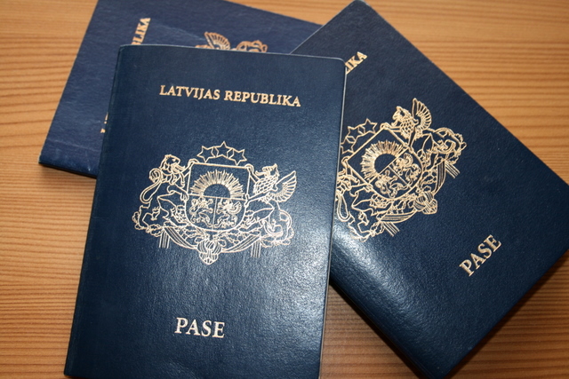 Vienkāršo procedūru, kādā var atteikties no Latvijas pilsonības