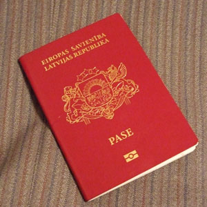 25 tūkstoši Latvijas pilsoņu referendumā nevarēs piedalīties