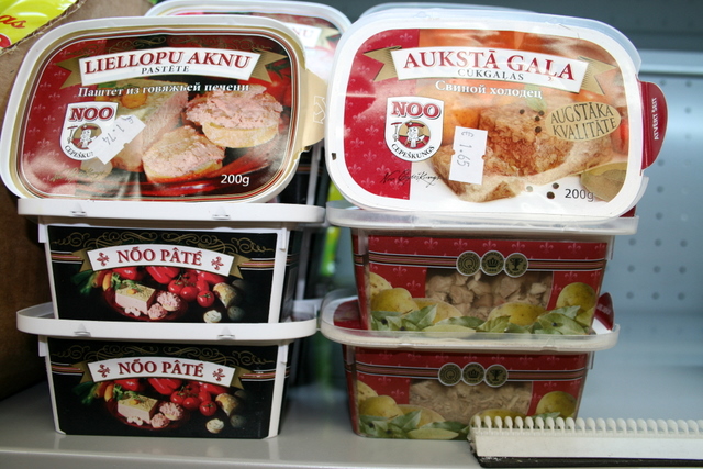 Plašs Latvijā ražotu pārtikas produktu klāsts veikalā “Polmarket”