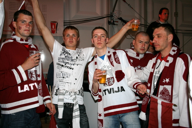 Pagarinātās nedēļas nogales PČ hokejā Stokholmā!