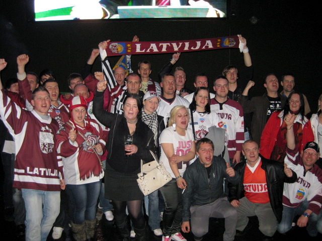 Foto: hokeja fani “The Living Room”