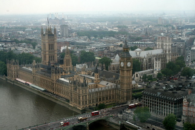 Latviešu pasažieru pārvadājumu kompānija iekaro Londonas tirgu