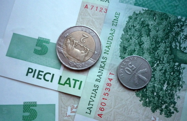 Deputāti balso tikai sev vien saprotamā veidā