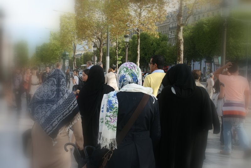 Īrijā pieaug noraidoša attieksme pret imigrāciju