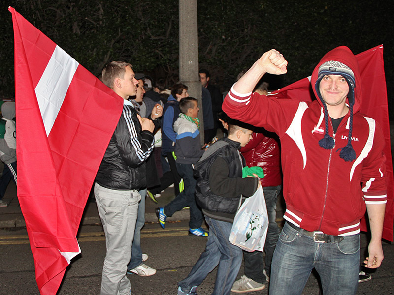 18. novembra priekšvakarā Dublinā plīvo Latvijas karogi