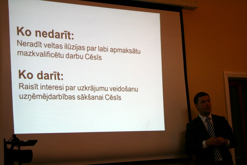 Cēsu domes pārstāvju tikšanās ar latviešiem Īrijā