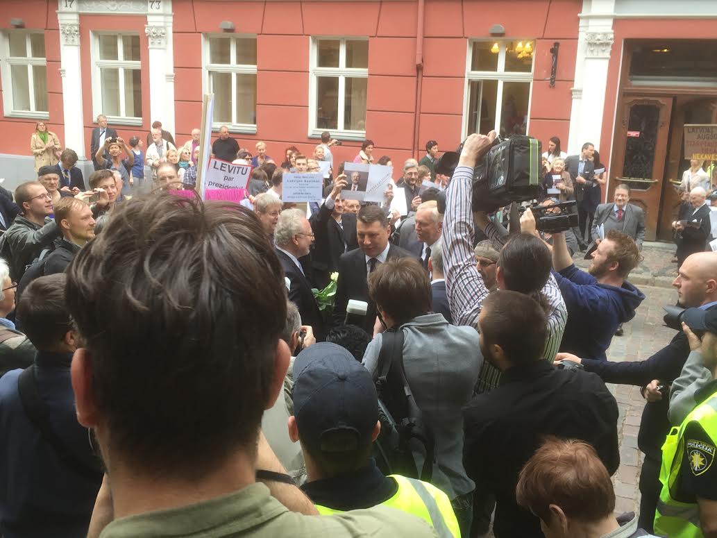 Latvijas Valsts prezidenta amatā ievēlēts Raimonds Vējonis