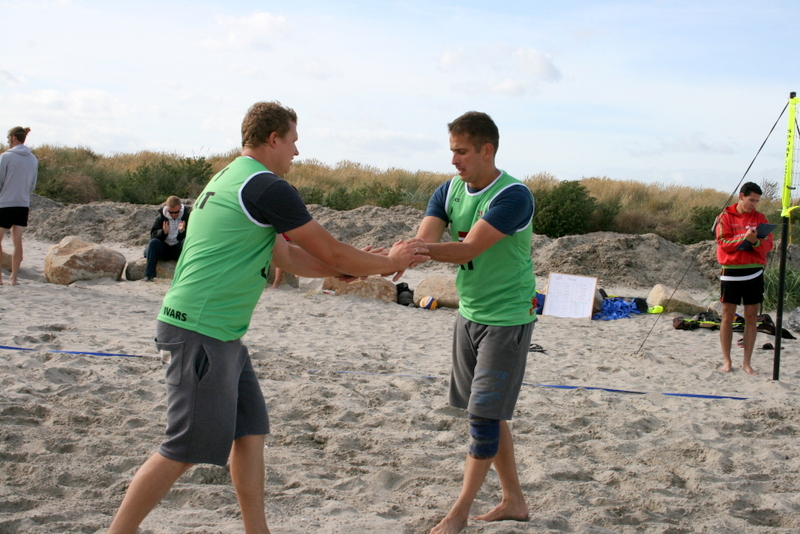 I. Ķezberis un L. Grāvelis cīnīsies par King of the Beach 2015 titulu
