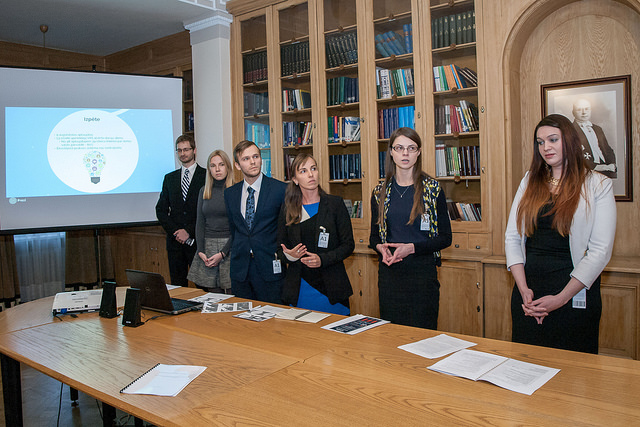 Stažieru programmas dalībnieki paliek Latvijā un vēlas palīdzēt darbam valsts pārvaldē piesaistīt jauniešus