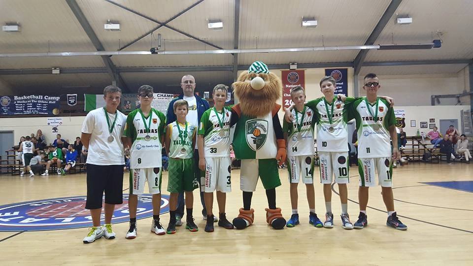 Aicina zēnus pievienoties basketbola klubam