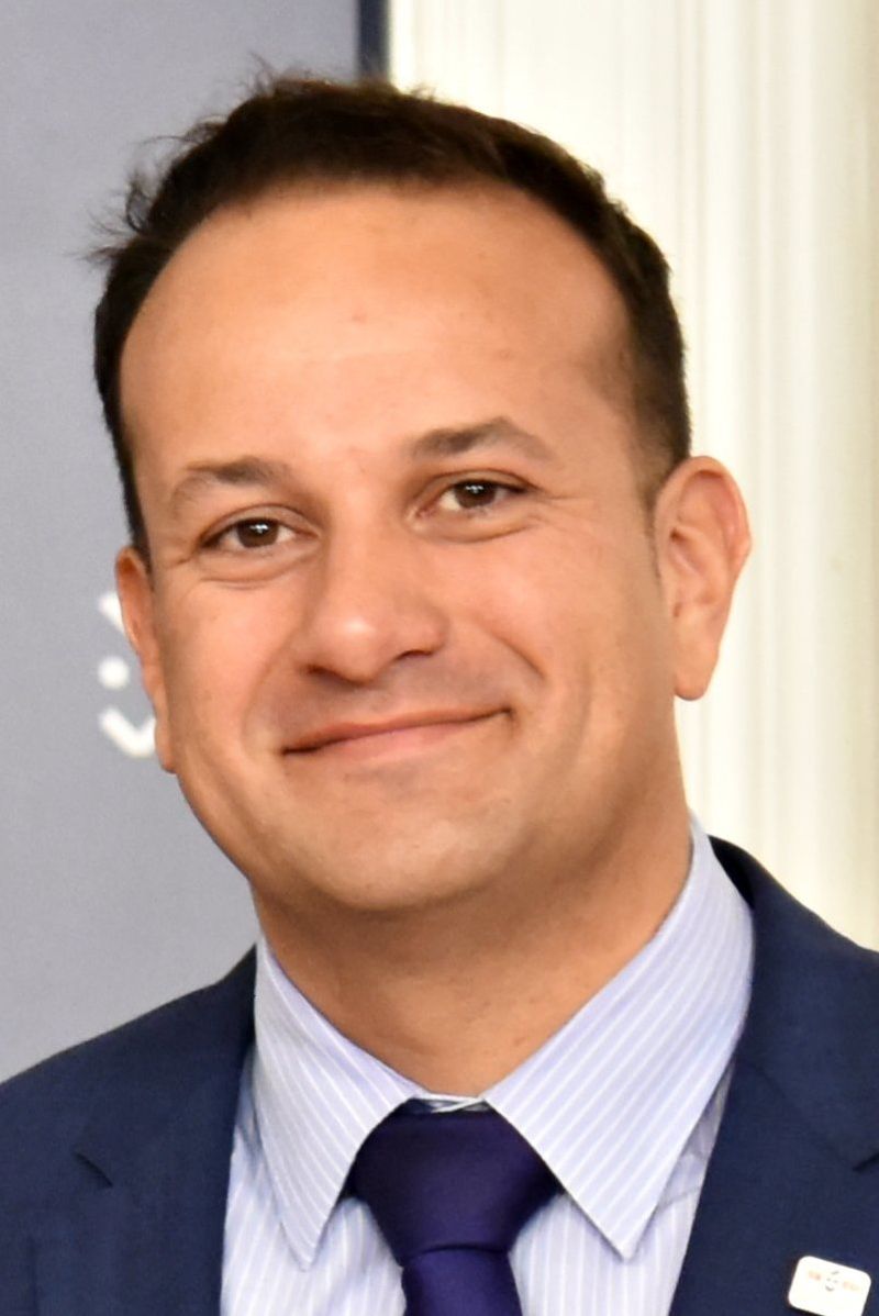 Leo Varadkar ievēlēts par jauno Īrijas premjeru
