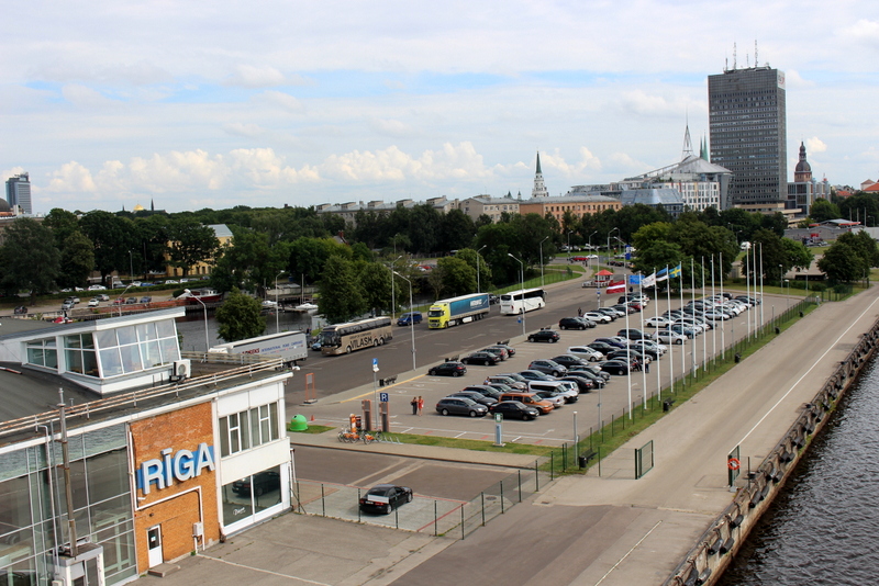 Par varonību uzskata spēju dzīvot Latvijas ekonomiskajā situācijā