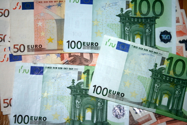 “Eurostat”: Latvijas iedzīvotāji pērn saņēmuši par 173 miljoniem eiro vairāk nekā pārskaitījuši uz ārzemēm