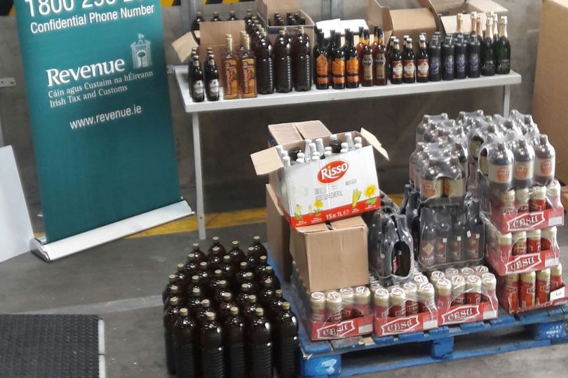 Dublinas ostā konfiscē kontrabandas alkoholu