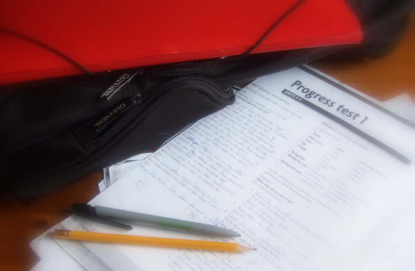 Daudzi studenti pamet augstskolu pēc pirmā studiju gada