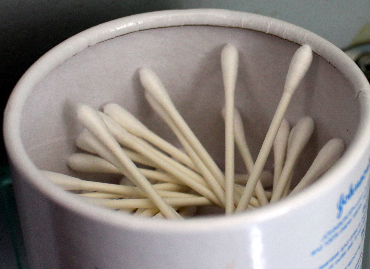 EK ierosina aizliegt plastmasas šķīvjus, vates kociņus un citus plastmasas izstrādājumus