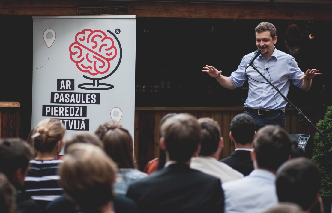 AppLV rīko diskusiju “Par ko balsot diasporai?”