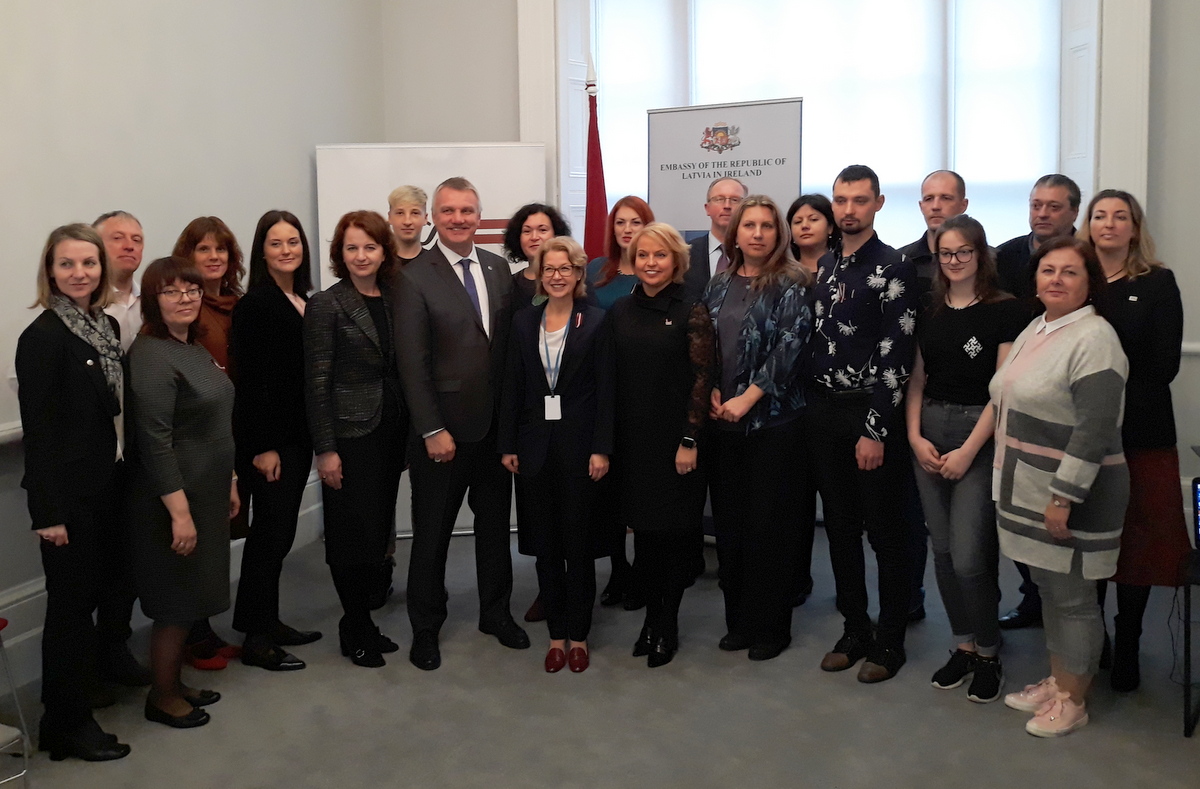 Pirmais pasākums vēstniecības jaunajās telpās