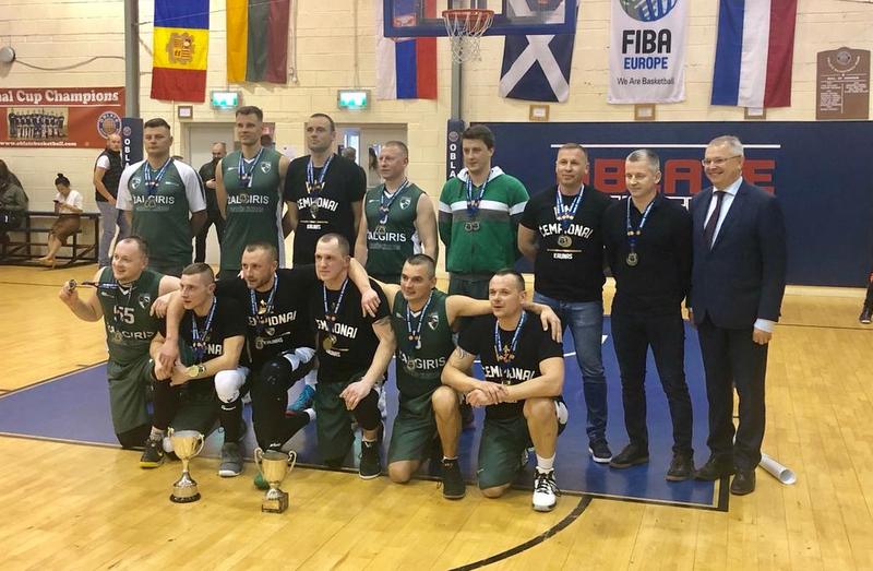 I.Vītols pieņemšanā pie Lietuvas vēstnieka