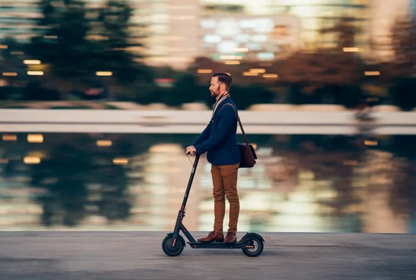 Īrijā nav tiesību aktu, kas regulētu elektrisko skūteru lietošanu