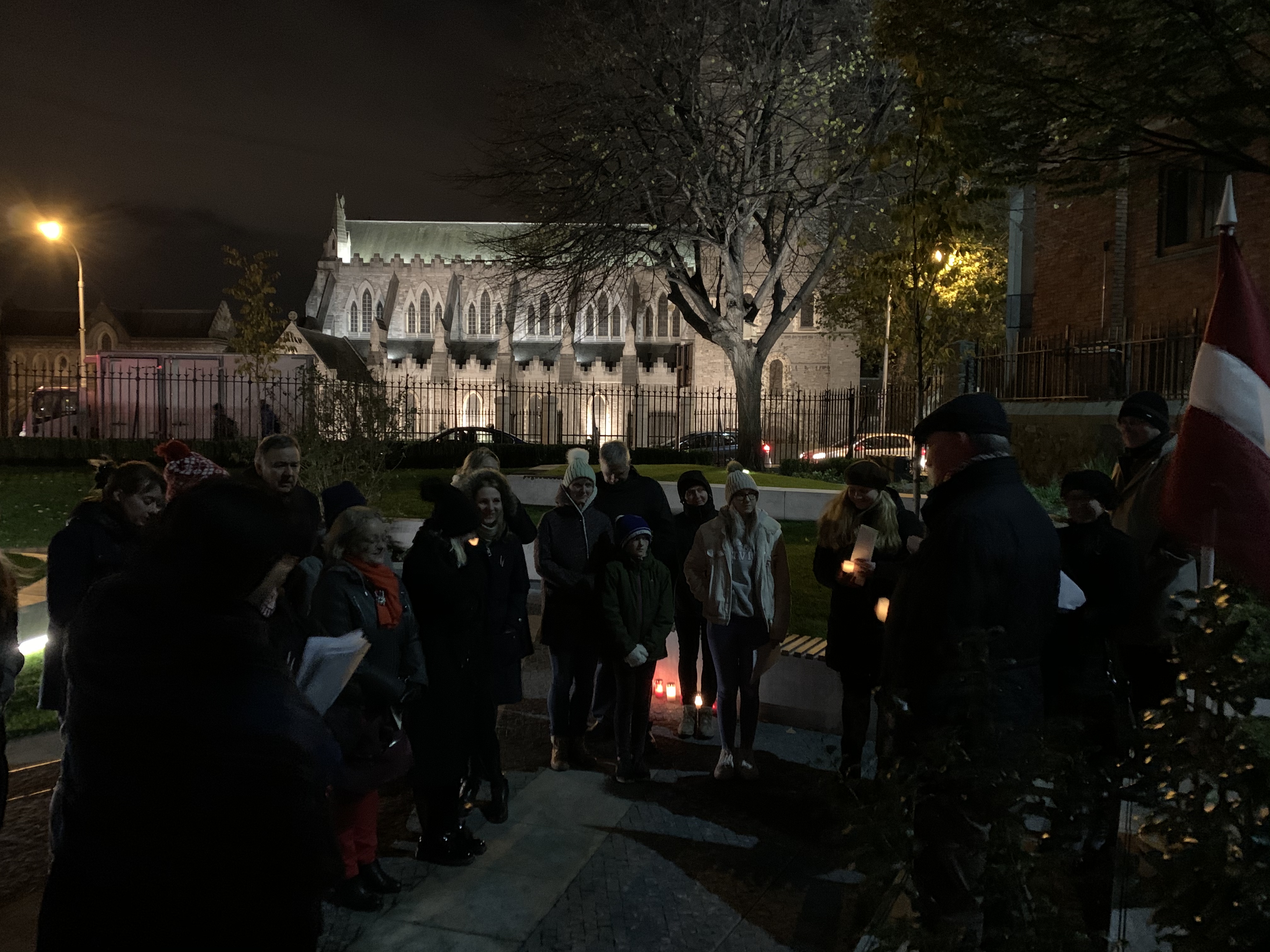 Arī Dublinā latvieši piemin brīvības cīņās kritušos