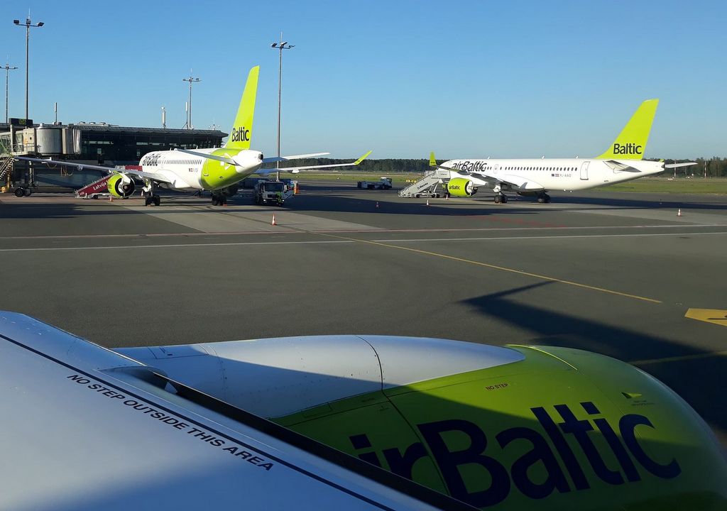 airBaltic pārņems savu pasažieru apkalpošanu lidostā Rīga