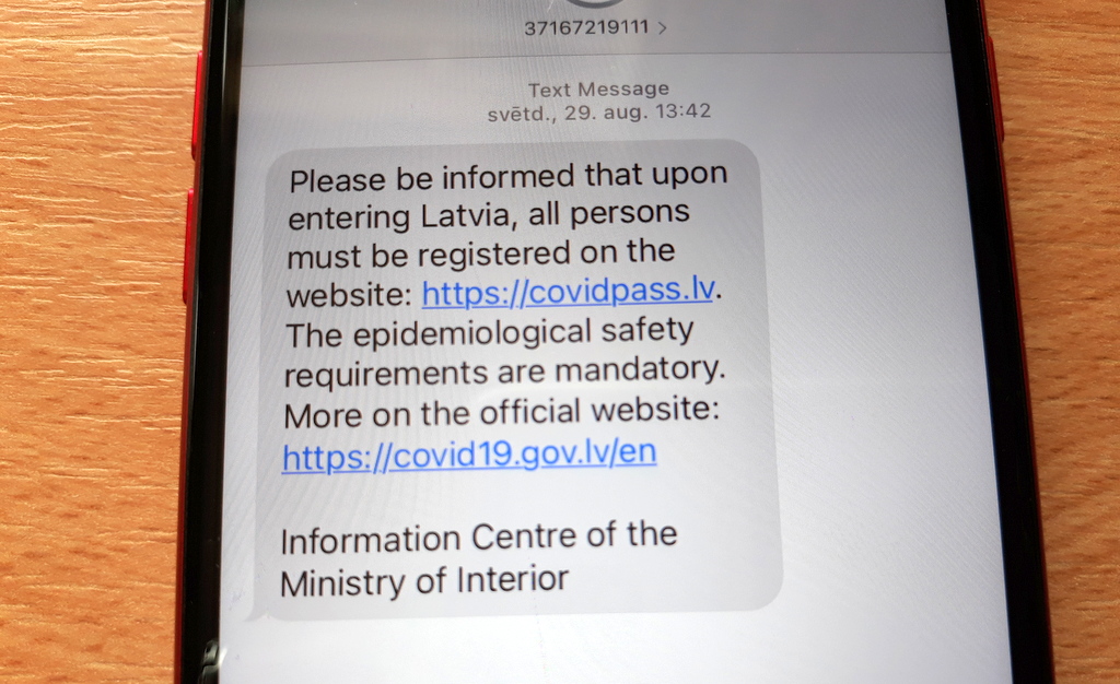 Latvijā ieceļotāju SMS apziņošanu pagarina līdz 31. martam