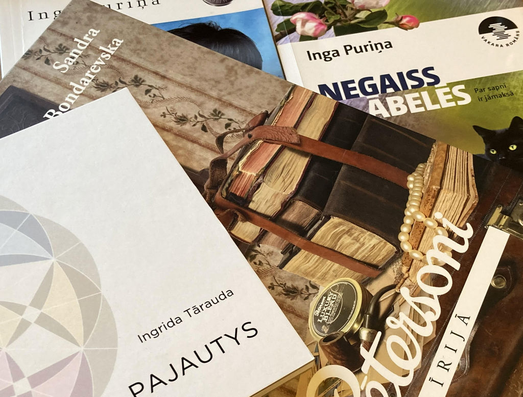 2021. gads – Īrijas latviešu autoru klubs “Baltie vārti”