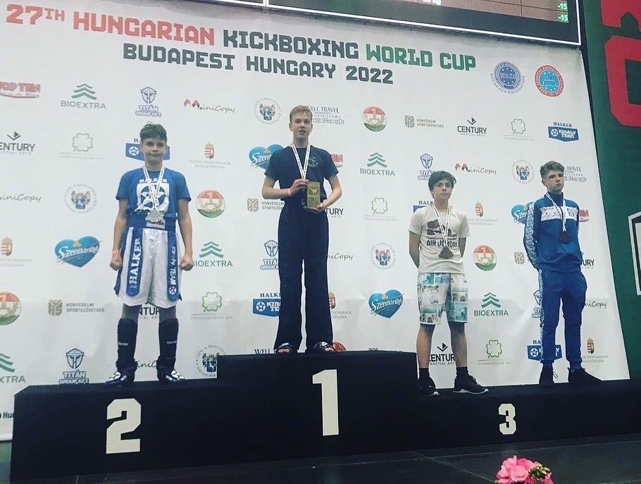 M.Bogdanovs no Ungārijas pārved divas zelta medaļas